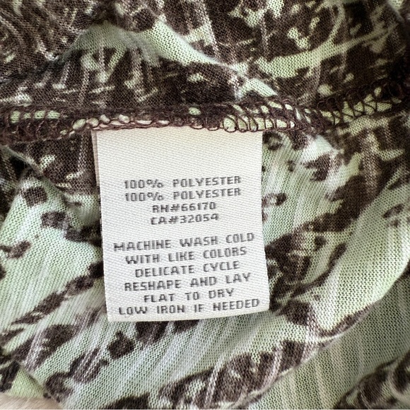 Kimchi Blue Y2K spaghetti strap lace trim top - Picture 7 of 7